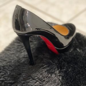 Christian-Louboutin Shoes
